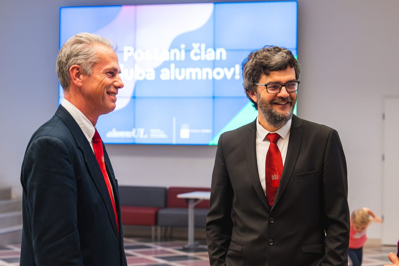 Na fotografiji prof. dr. Marko Topič in prof. dr. Sašo Blažič.